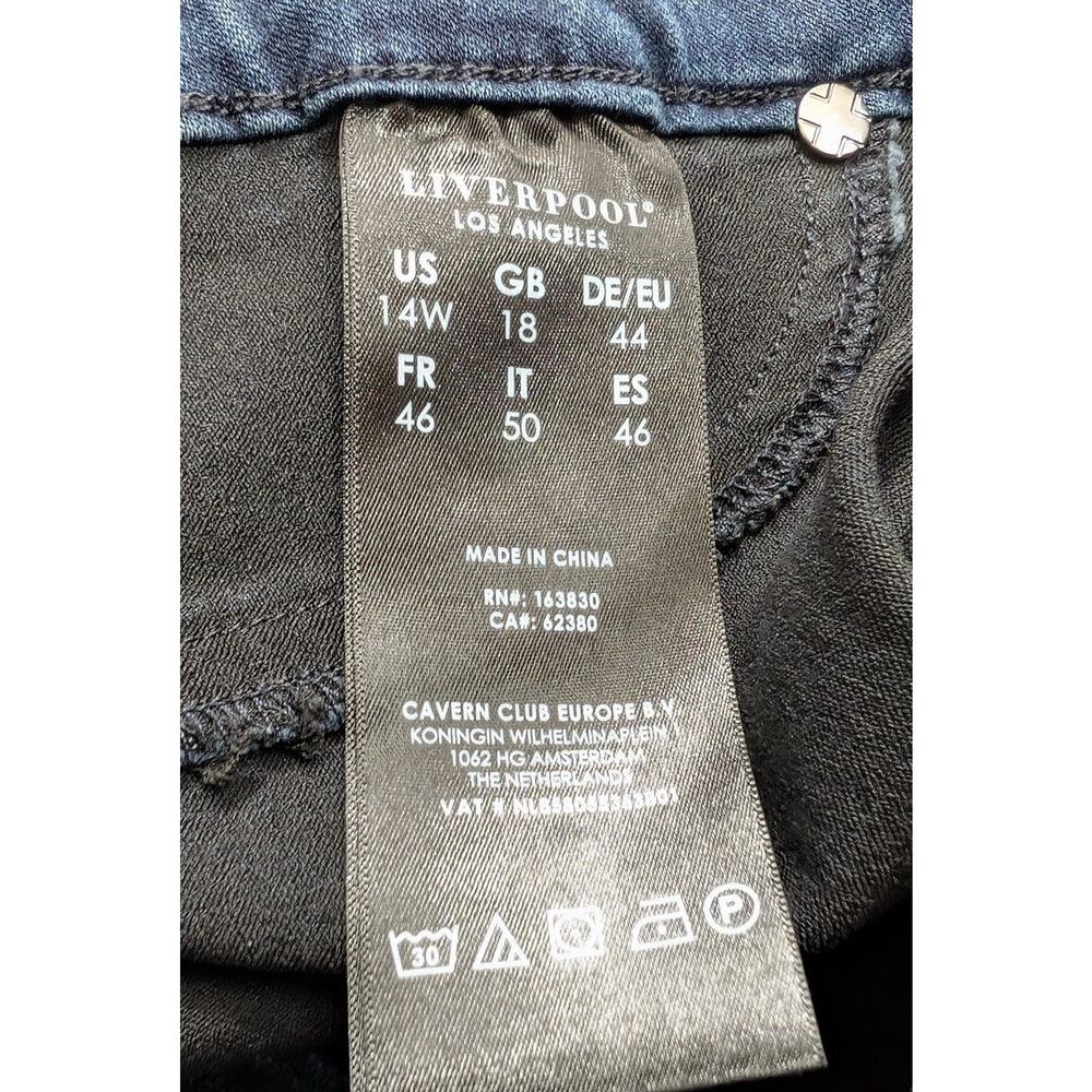 Liverpool Skirt Blue Denim Pull On Straight Estrella Wash Women's Size 14W - Picture 5 of 6